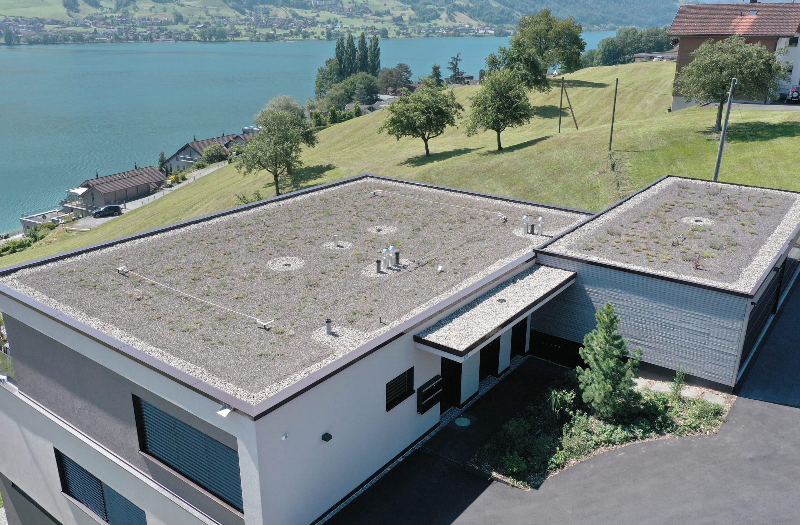 mathis-flachdach-ag-neubau-seespiegel-wilen-2